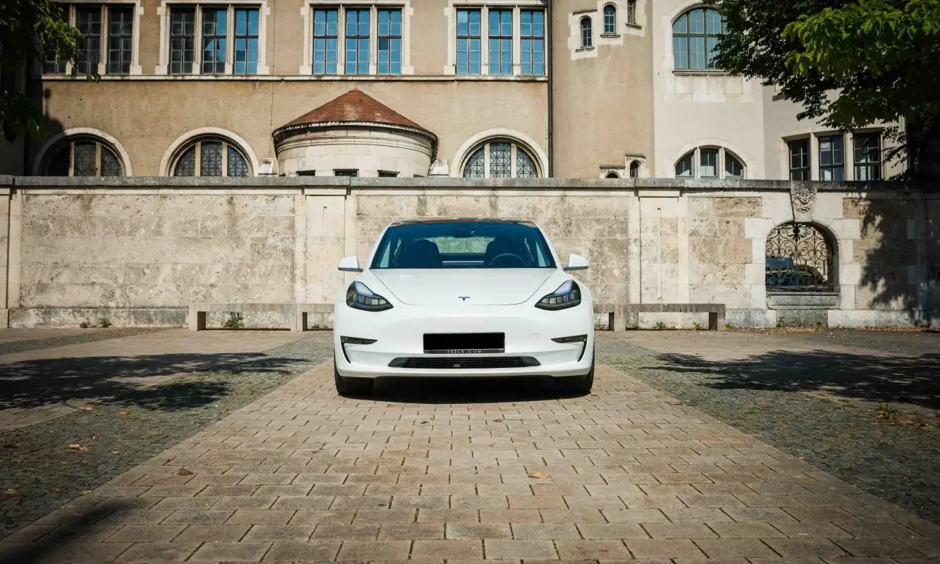 rent Tesla Model 3 rent Tesla Model 3